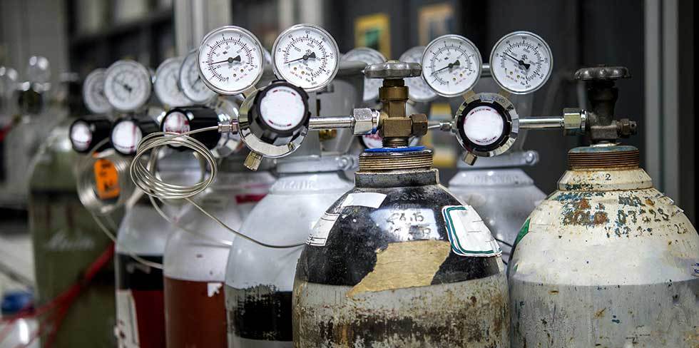 Compressed Gas Cylinders Compressed Gas Cylinders