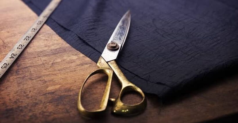 Tailoring Your Sales Pitch to Customers' Needs Tailoring Your Sales Pitch to Customers' Needs