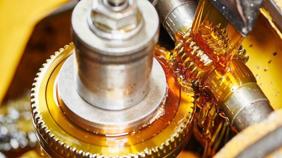 207-02 - Lubrication Failures and Management in Rotating Machinery 207-02 - Lubrication Failures and Management in Rotating Machinery